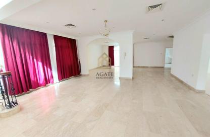 Villa - 3 Bedrooms - 3 Bathrooms for rent in Mahooz - Manama - Capital Governorate