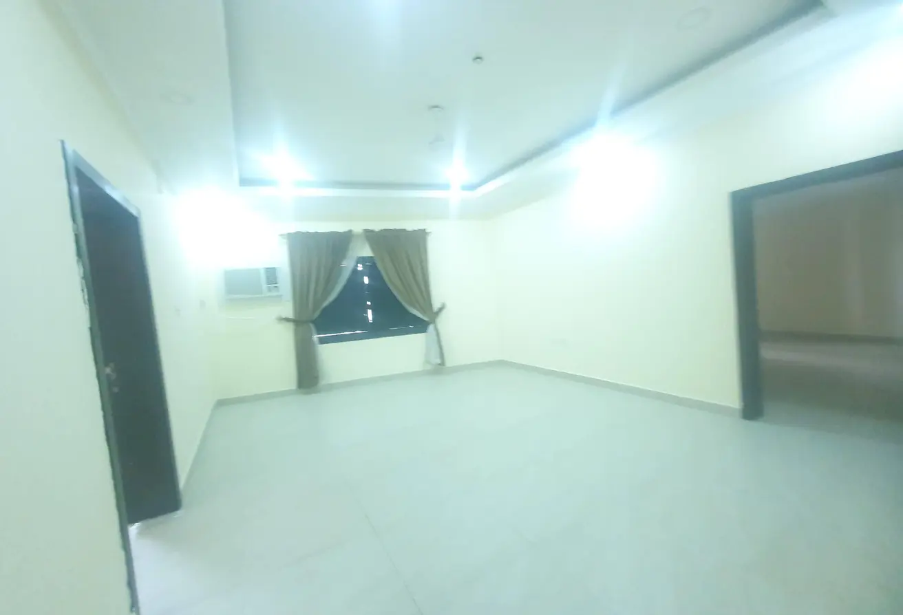 996683 - Property Main Image