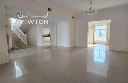 Villa - 4 Bedrooms - 4 Bathrooms for rent in Mahooz - Manama - Capital Governorate