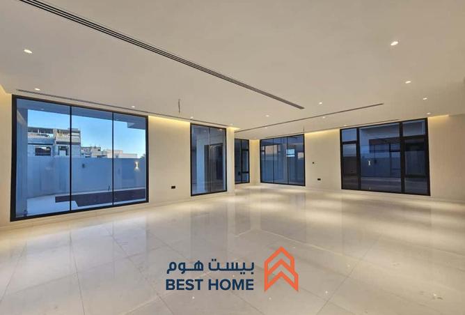 56299360 - صورة العقار 3