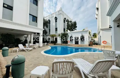 Apartment - 2 Bedrooms - 2 Bathrooms for rent in Mahooz - Manama - Capital Governorate