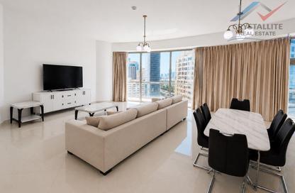 Apartment - 2 Bedrooms - 3 Bathrooms for rent in Sanabis - Manama - Capital Governorate