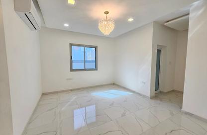 Apartment - 2 Bedrooms - 2 Bathrooms for rent in Saar - Northern Governorate Apartment - 2 Bedrooms - 2 Bathrooms for rent in Saar - Northern Governorate
