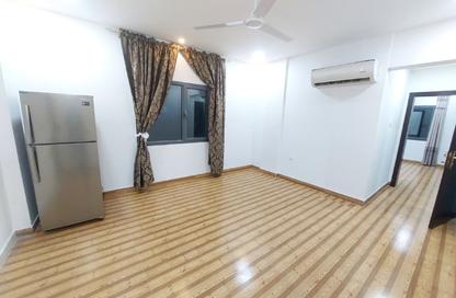 Apartment - 1 Bedroom - 1 Bathroom for rent in Hidd - Muharraq Governorate