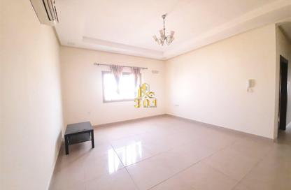 Apartment - 2 Bedrooms - 2 Bathrooms for rent in Saar - Northern Governorate