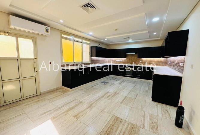 CLOSE ANWAR CENTRE | PVT POOL | SPACIOUS BRIGHT - Ansicht 3