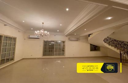 Villa - 5 - 6 for rent in Adhari - Manama - Capital Governorate Villa - 5 - 6 for rent in Adhari - Manama - Capital Governorate