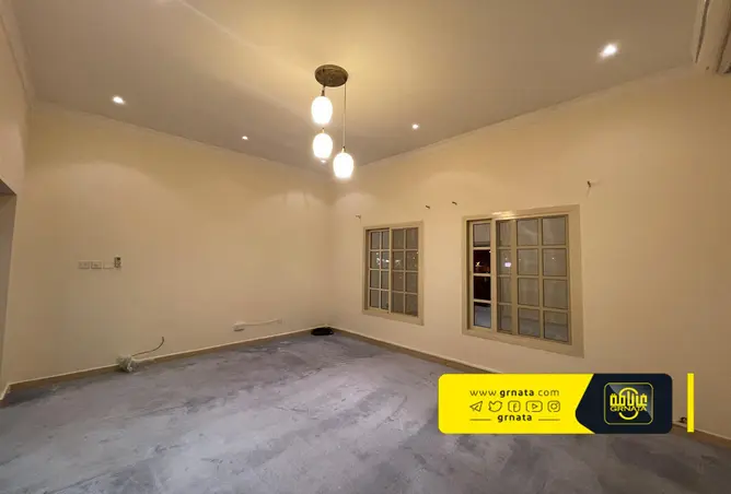 58081843 - Property Image 2