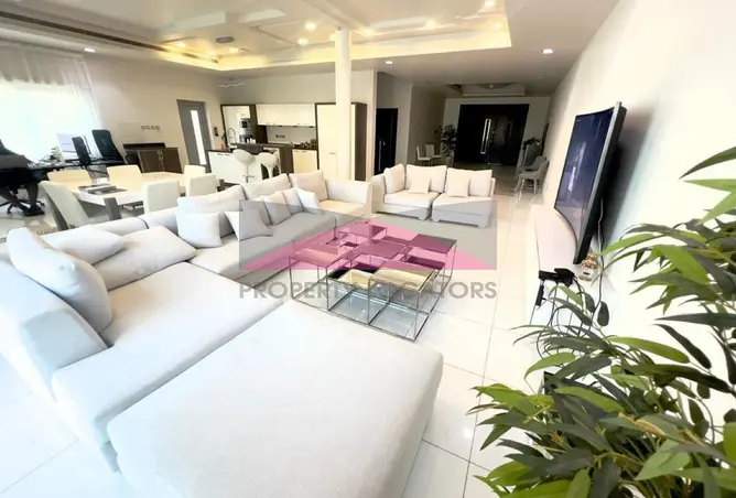 54654630 - Property Image 2