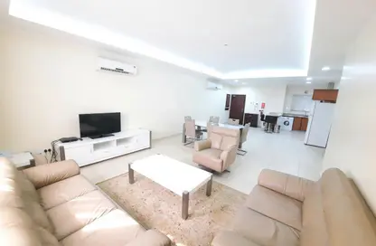 شقة - 3 غرف نوم - 2 حمامات للايجار في البسيتين - المحرق