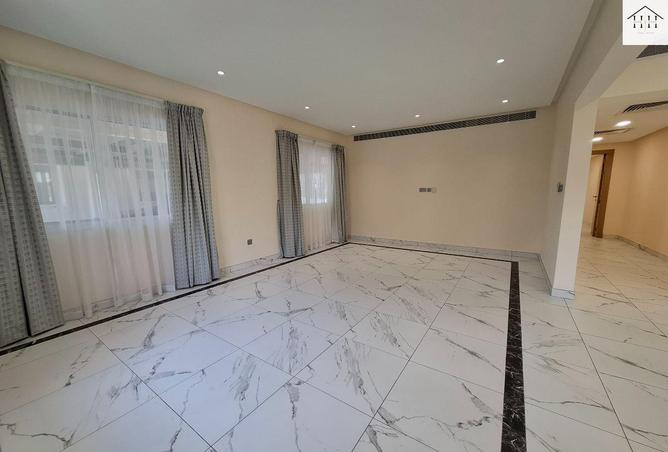 52624258 - Property Image 3