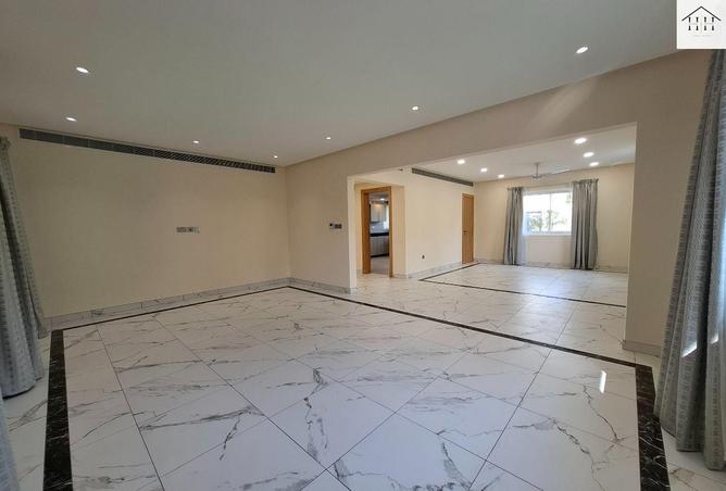 52624258 - Property Image 2