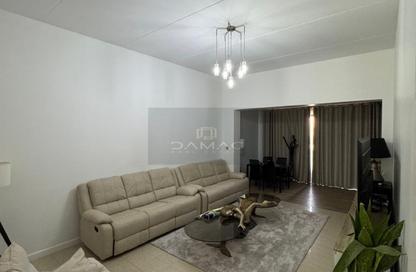 Compound - 2 Bedrooms - 3 Bathrooms for rent in Amwaj Islands - Muharraq Governorate
