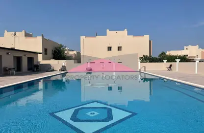 Compound - 4 Bedrooms - 4 Bathrooms for rent in Janabiya - Northern Governorate