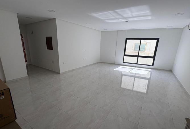 1001935 - Property Image 2