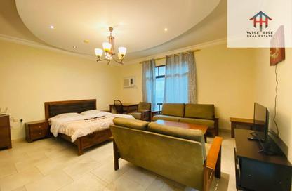 Apartment - Studio - 1 Bathroom for rent in Al Burhama - Manama - Capital Governorate