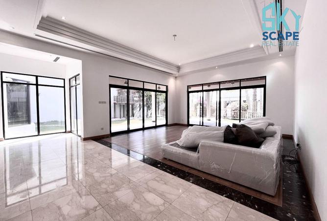 51825220 - Property Image 2