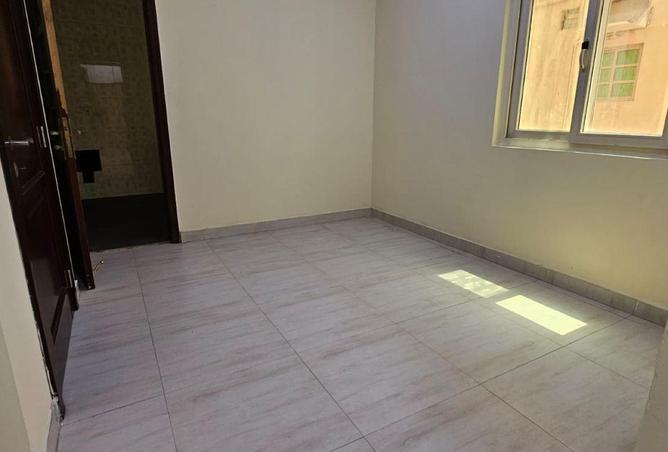 52327908 - Property Main Image