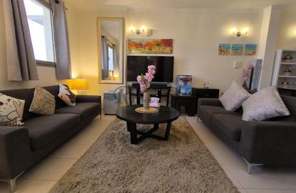 Apartment - 1 Bedroom - 1 Bathroom for rent in Sanabis - Manama - Capital Governorate