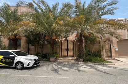 Villa - 7+ Bedrooms - 7+ Bathrooms for sale in Hidd - Muharraq Governorate