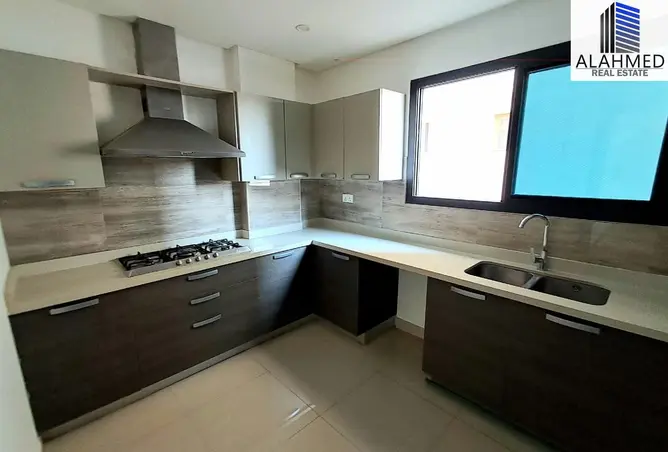 56889629 - Property Image 2