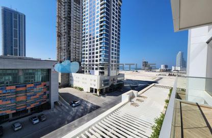 Apartment - 2 Bedrooms - 3 Bathrooms for rent in Seef - Capital Governorate