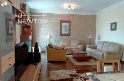 Apartment - 2 Bedrooms - 3 Bathrooms for rent in Al Juffair - Capital Governorate