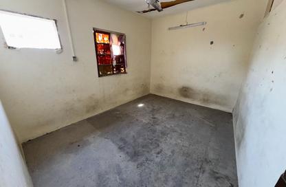 Apartment - 2 Bedrooms - 1 Bathroom for rent in Salmabad - Central Governorate