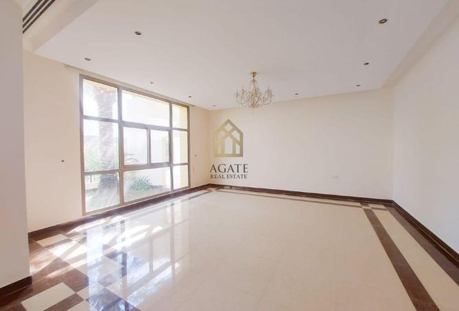 53489601 - Property Image 2