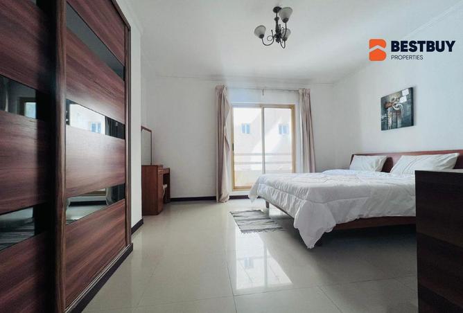 52382600 - Property Image 2