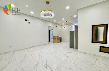Apartment - 2 Bedrooms - 2 Bathrooms for rent in Saar - Northern Governorate