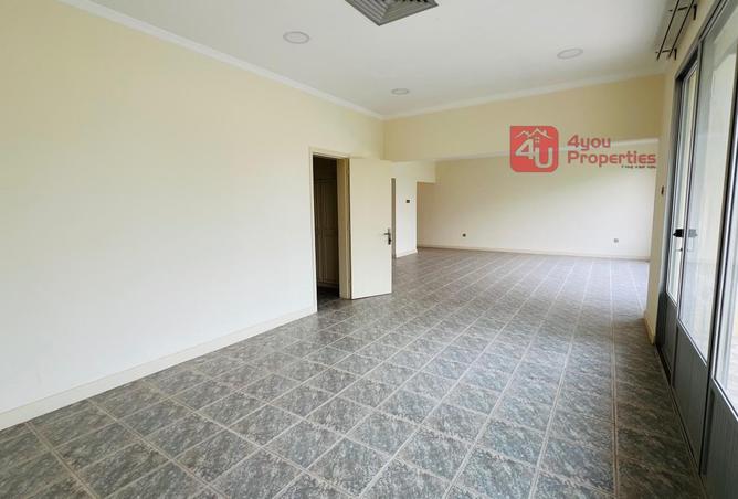 52223158 - Property Image 3