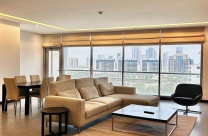 Apartment - 2 Bedrooms - 3 Bathrooms for rent in Reef Island - Capital Governorate