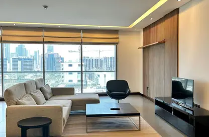 Apartment - 2 Bedrooms - 3 Bathrooms for rent in Reef Island - Capital Governorate