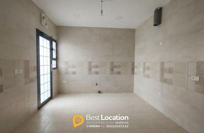 Villa - 4 - 5 for sale in Hamad Town - Northern Governorate
