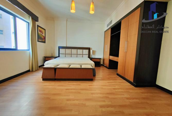 1002581 - Property Image 2