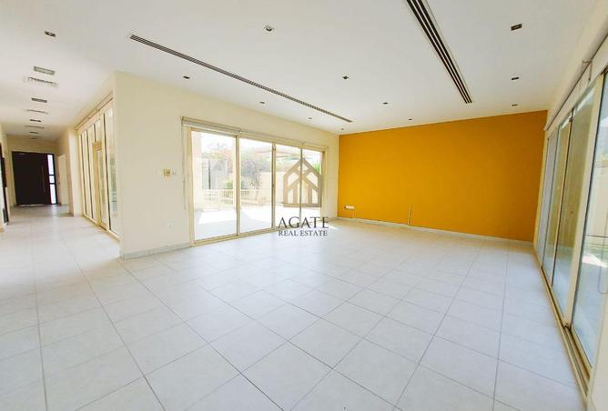 51930416 - Property Image 2