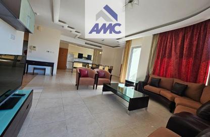 Apartment - 2 Bedrooms - 3 Bathrooms for rent in Al Juffair - Capital Governorate
