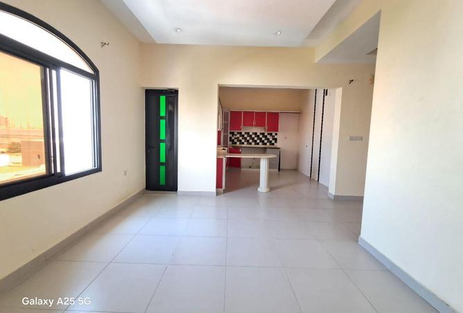 51904396 - Property Main Image