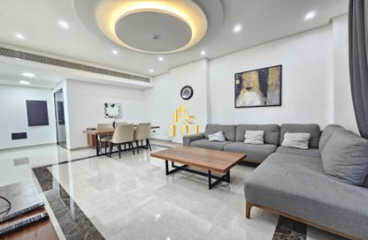 Apartment - 1 Bedroom - 2 Bathrooms for rent in Al Juffair - Capital Governorate