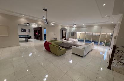 Villa - 5 - 6 for rent in Janabiya - Northern Governorate