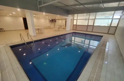 Apartment - 1 Bedroom - 2 Bathrooms for rent in Sanabis - Manama - Capital Governorate
