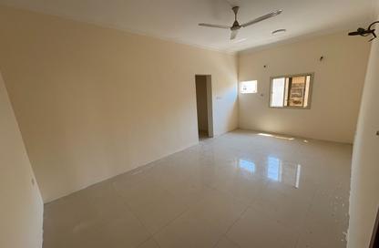 Apartment - 3 Bedrooms - 2 Bathrooms for rent in Jid Ali - Central Governorate