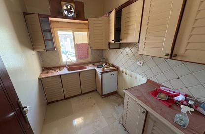 Apartment - 3 Bedrooms - 2 Bathrooms for rent in Jid Ali - Central Governorate Apartment - 3 Bedrooms - 2 Bathrooms for rent in Jid Ali - Central Governorate