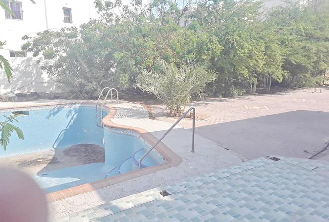 992578 - Property Image 2