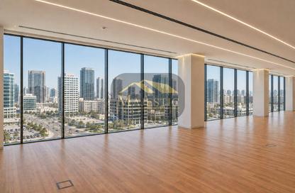 Office Space - Studio - 7 Bathrooms for rent in Seef - Capital Governorate