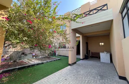 Compound - 3 Bedrooms - 3 Bathrooms for rent in Salmaniya - Manama - Capital Governorate