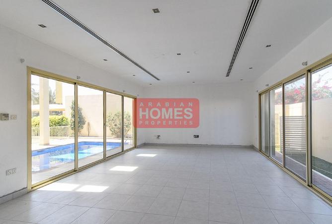 51825960 - Property Image 2