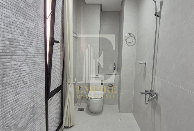 995608 - Property Image 2