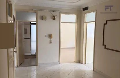 Apartment - 2 Bedrooms - 1 Bathroom for rent in Um Al Hasam - Manama - Capital Governorate